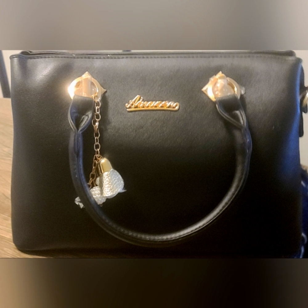 Black Purse